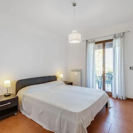 Luxurious Holiday In Lombardy With Shared Pool 度假居 *
